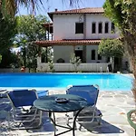Prázdninový dům Luxury Pool Palace 4bedroom *