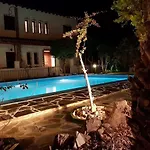 Prázdninový dům Luxury Pool Palace 4bedroom Ancient Olympia