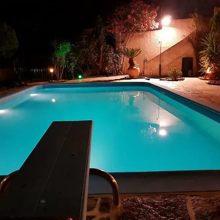 Luxury Pool Palace 4bedroom *