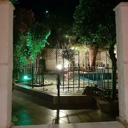 Nyaraló Luxury Pool Palace 4bedroom