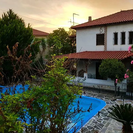 Luxury Pool Palace 4bedroom Олимпия