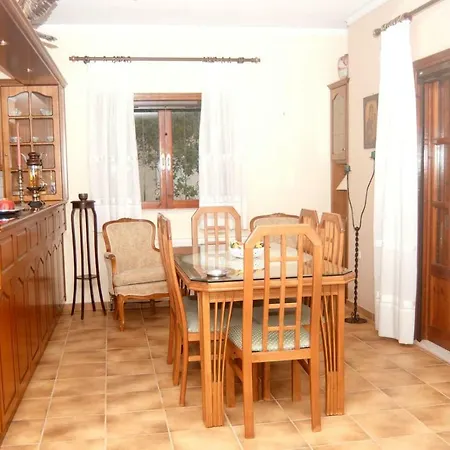 Nyaraló Luxury Pool Palace 4bedroom