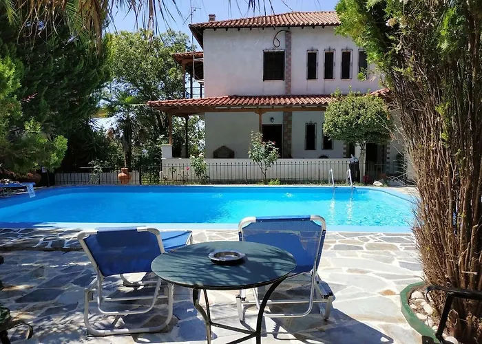 Дом отдыха Luxury Pool Palace 4bedroom *