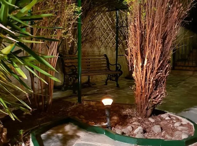 Дом отдыха Luxury Pool Palace 4bedroom