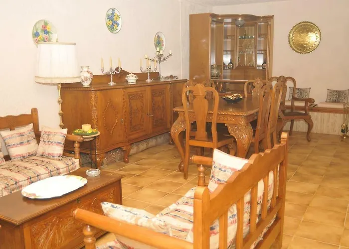 Vakantiehuis Luxury Pool Palace 4bedroom *