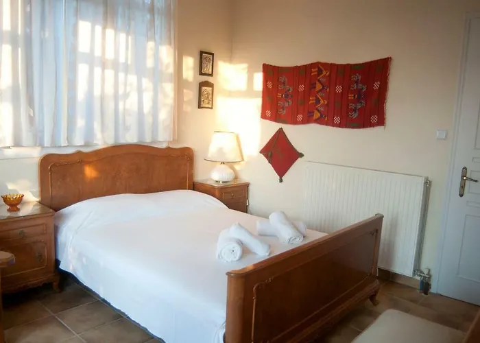 Vakantiehuis Luxury Pool Palace 4bedroom